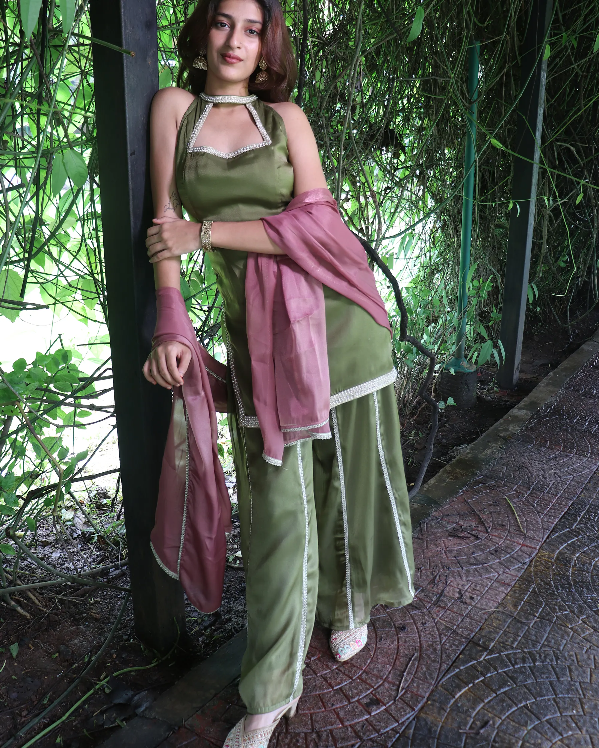 Aaira Kundan Organza Set - Image 6