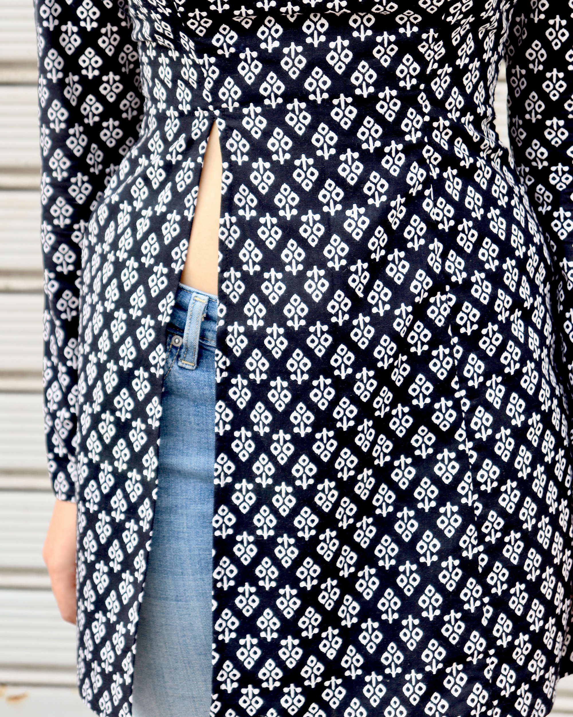 Jhilmil 2.0 – Open Back & Front Slit Kurti - Image 5