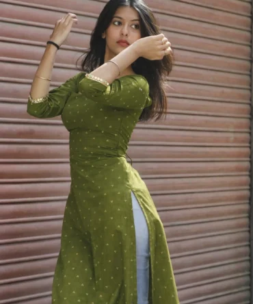 Nura Long Kurti – Cotton Long Kurti with Corset Back